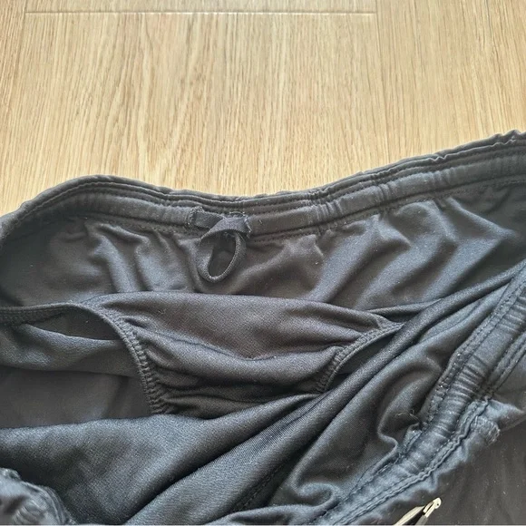 Athleta Ready Set Go Short 4” - Picture 8 of 8